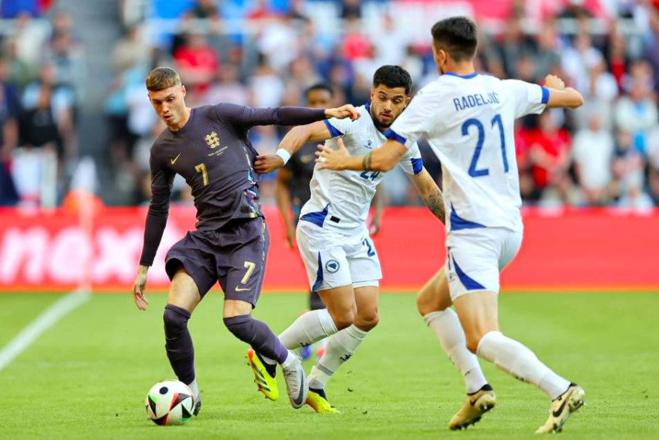 波黑队努力拼搏,欧洲杯预选赛成为新挑战 波黑队努力拼搏,欧洲杯预选赛成为新挑战