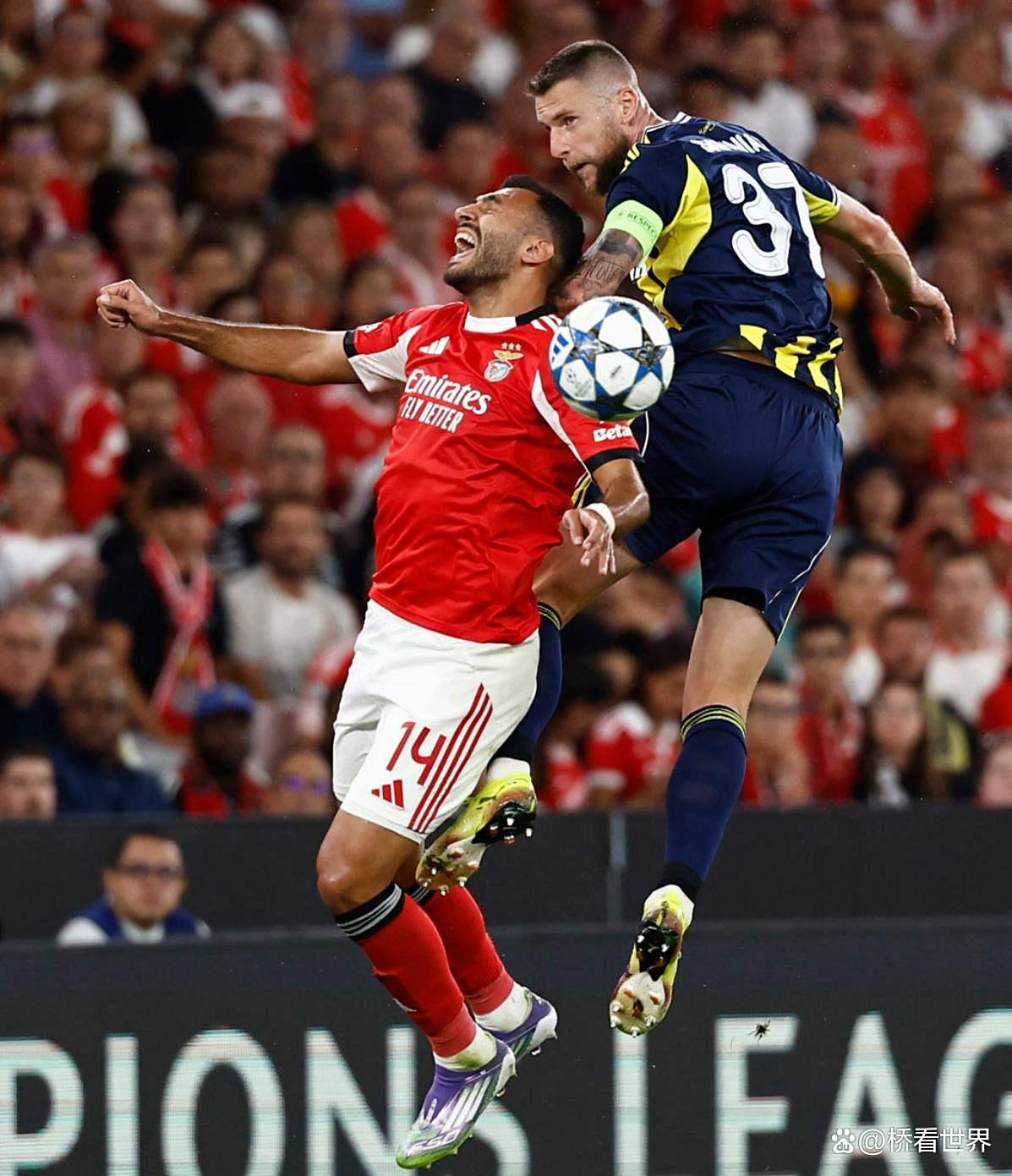 土耳其队以点球淘汰希腊,挺进欧锦赛八强 土耳其队以点球淘汰希腊,挺进欧锦赛八强