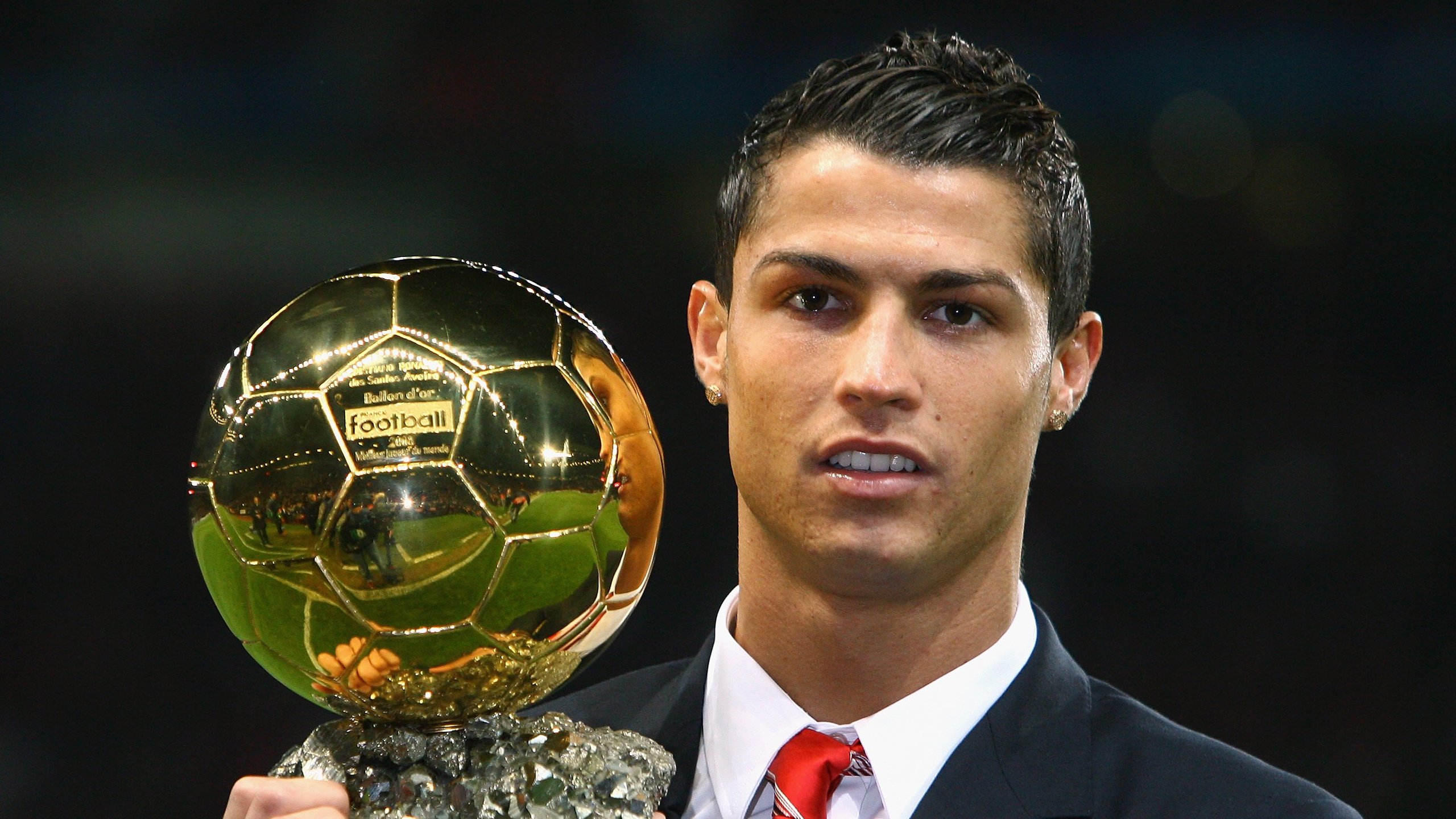 南美奇迹与北欧救赎，委内瑞拉的足球寓言与厄德高的重生之路