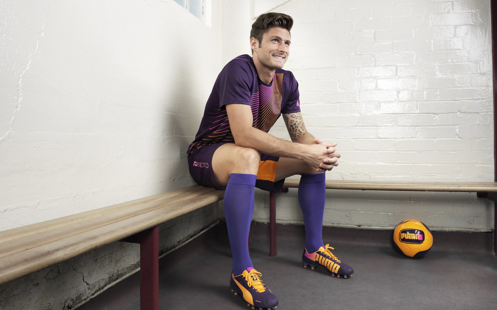 卡拉斯科爆发点燃黄潜火力,比利亚雷亚尔连续得分压制瑞士风格球队